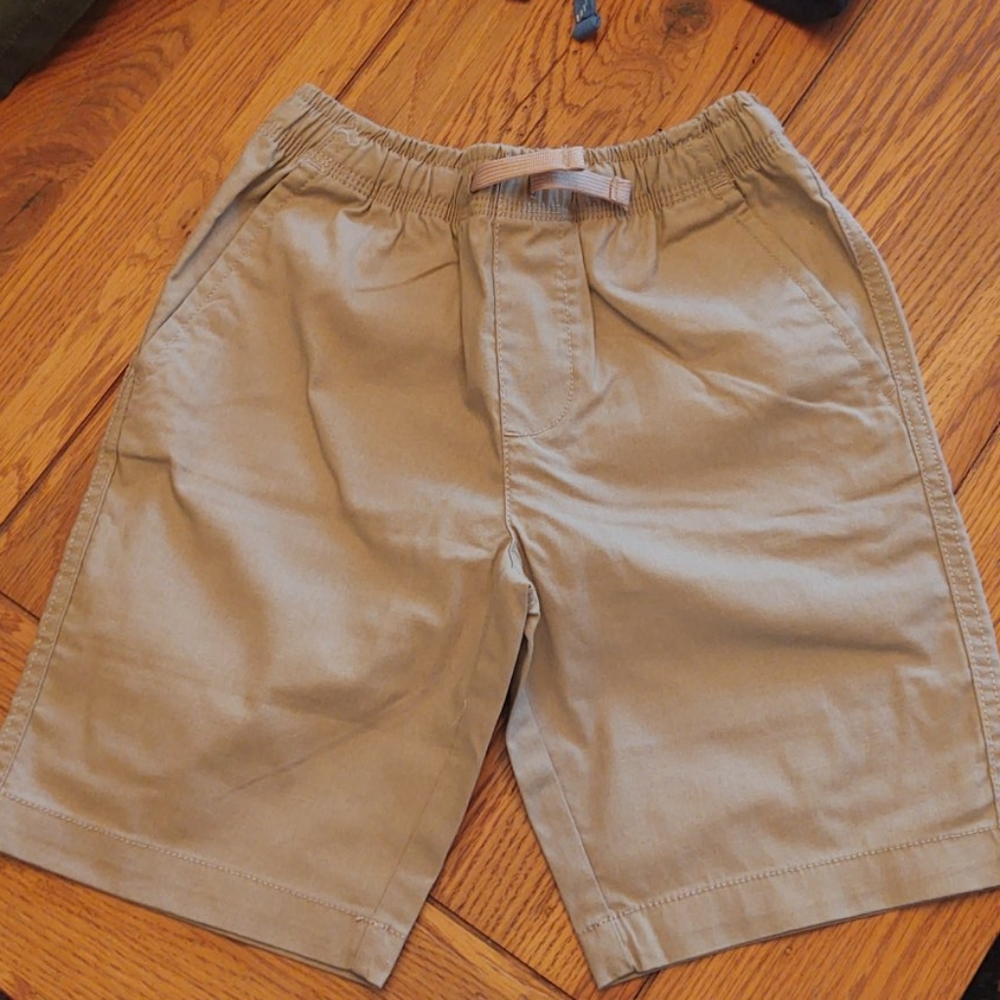 Little boys shorts. Wonder Nation size S (6-7).